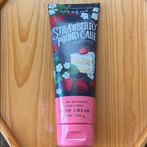 Bath & Body Works Strawberry Pound Cake